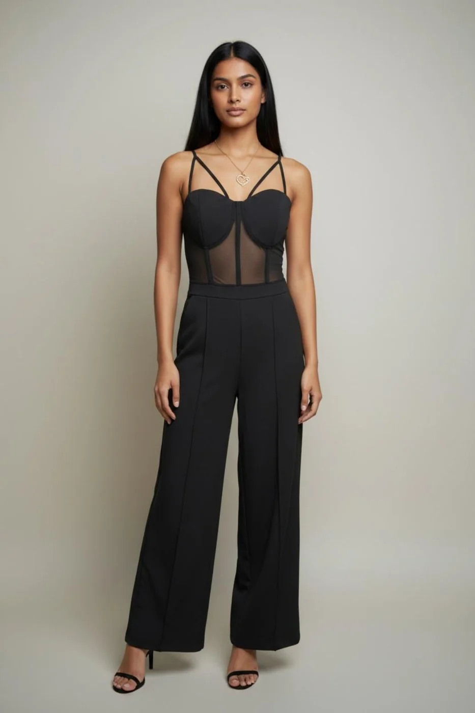 Conjunto negro elegante