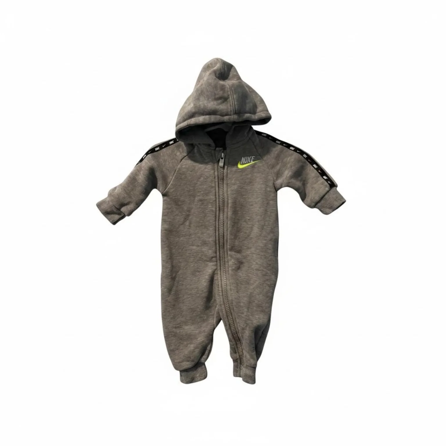Mameluco Nike para bebé